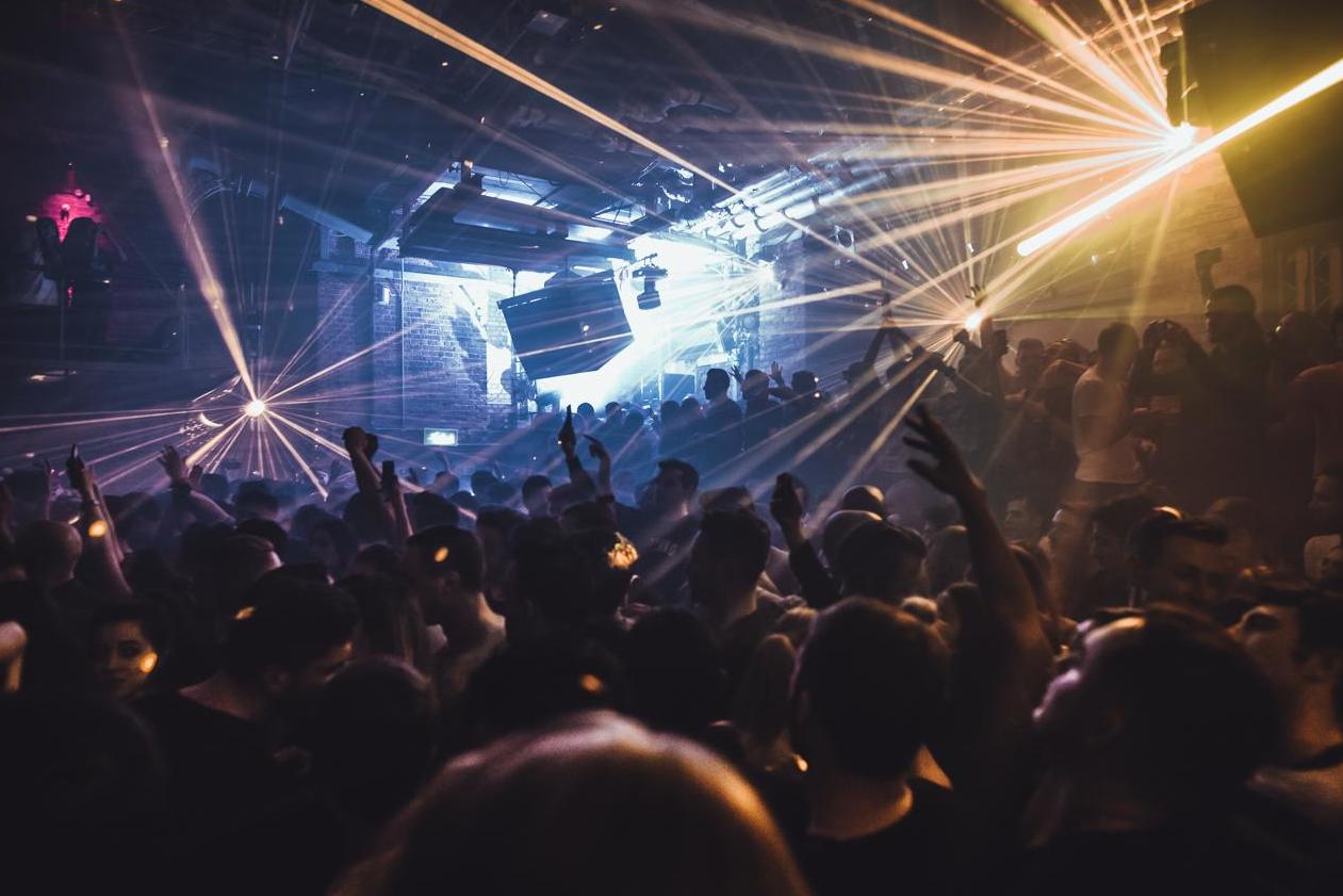 london-clubs-begin-to-close-temporarily-in-face-of-covid-19-outbreak