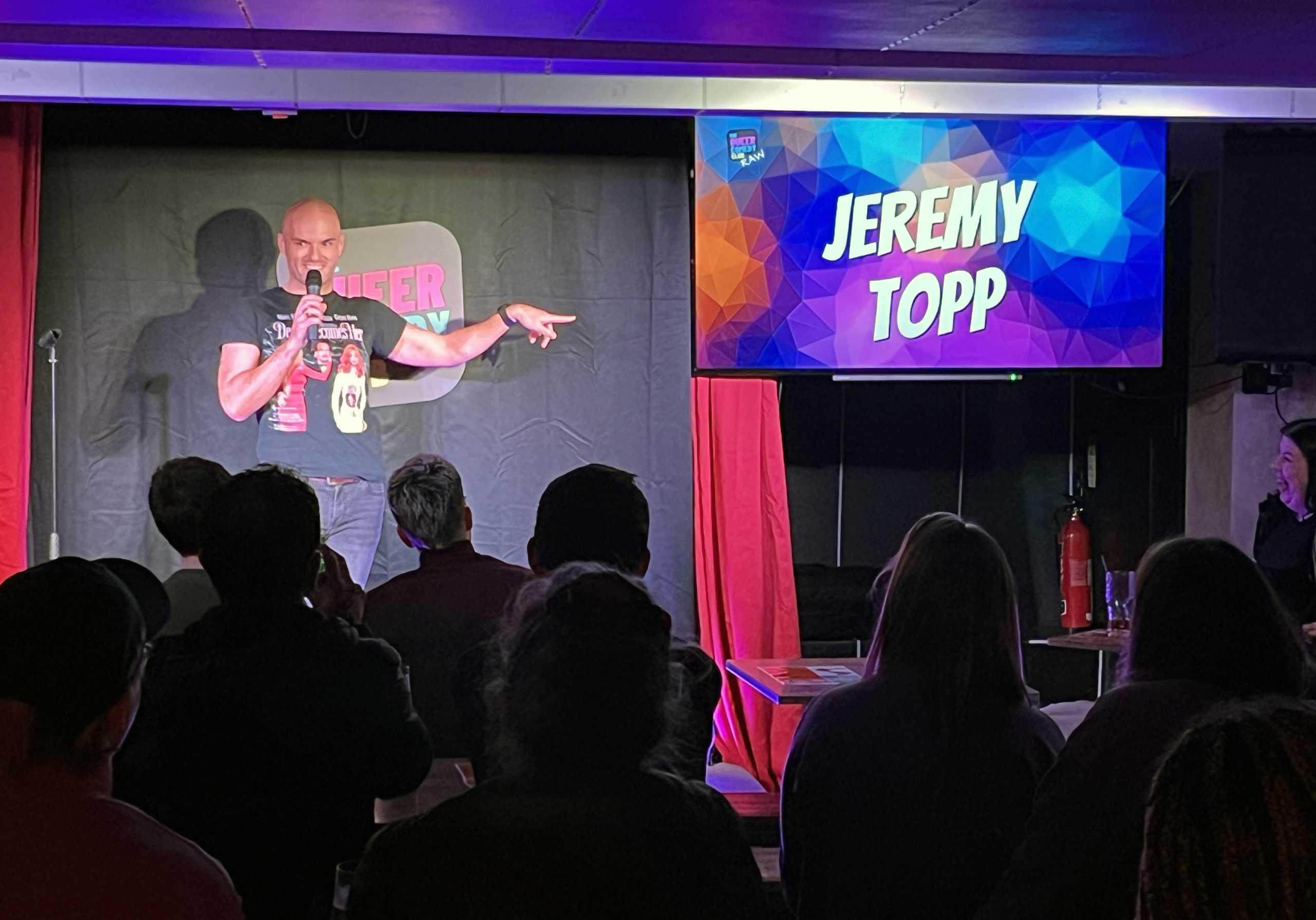 the-uk’s-first-lgbtq+-comedy-club-is-opening-in-london