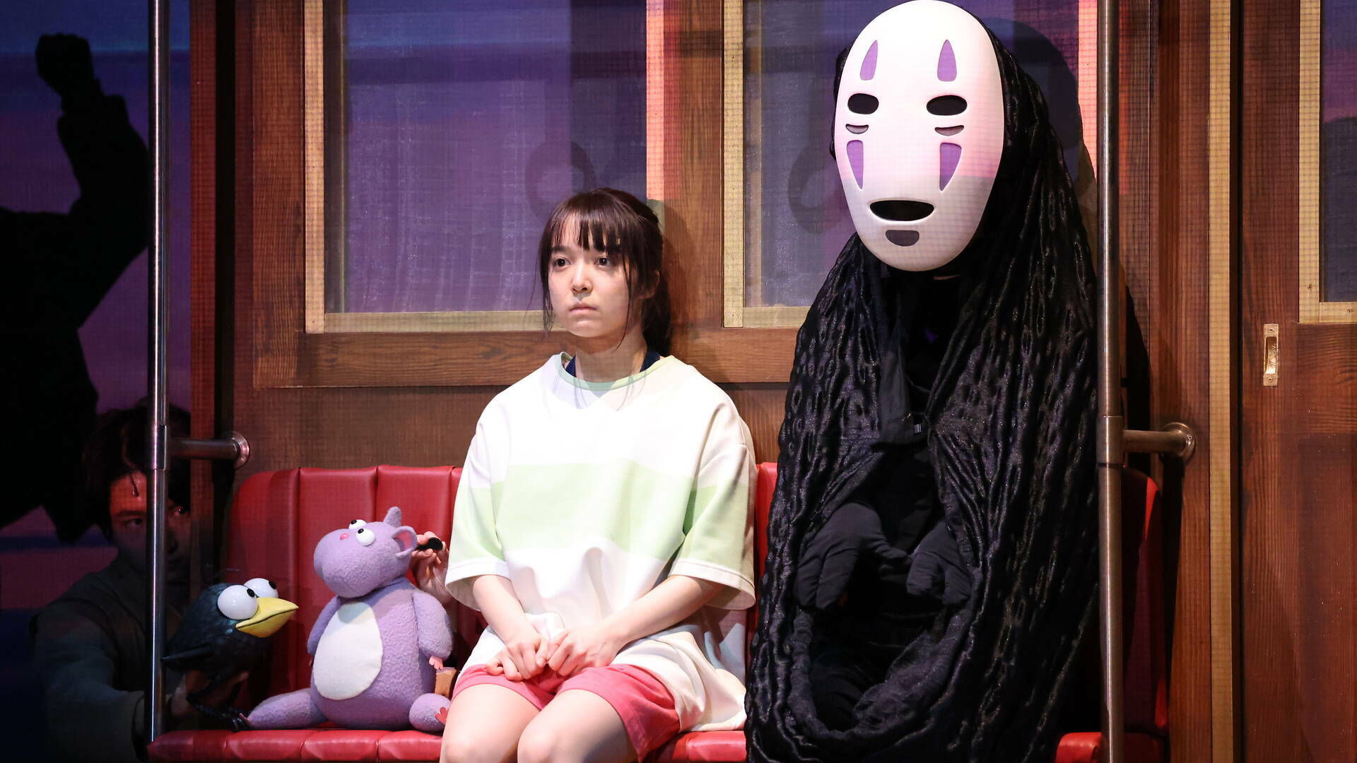 a-massive-stage-adaptation-of-studio-ghibli’s-‘spirited-away’-is-coming-to-the-west-end-next-year