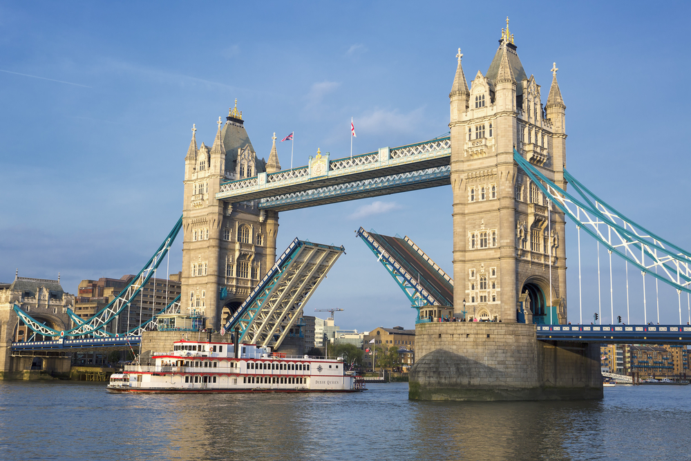 here’s-why-tower-bridge-will-be-raised-for-the-entire-bank-holiday-weekend