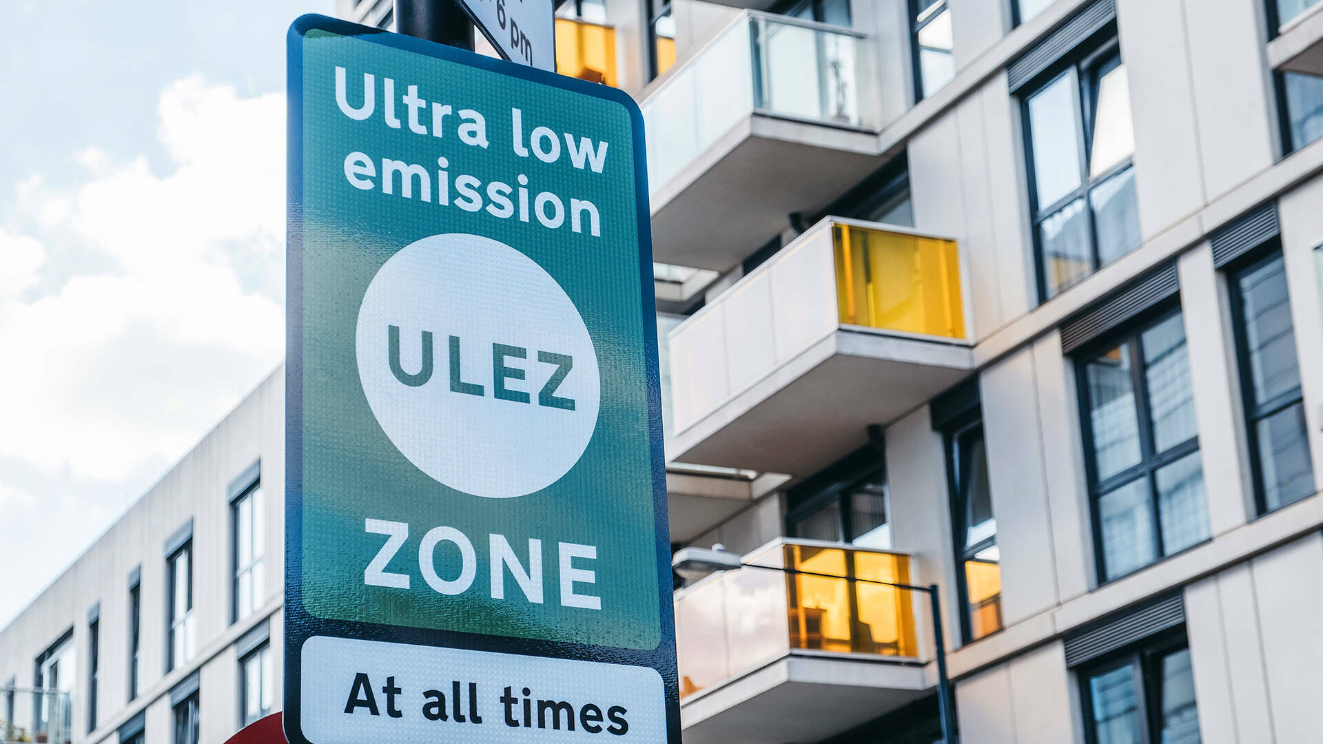 new-mobile-ulez-cameras-are-being-rolled-out-across-london