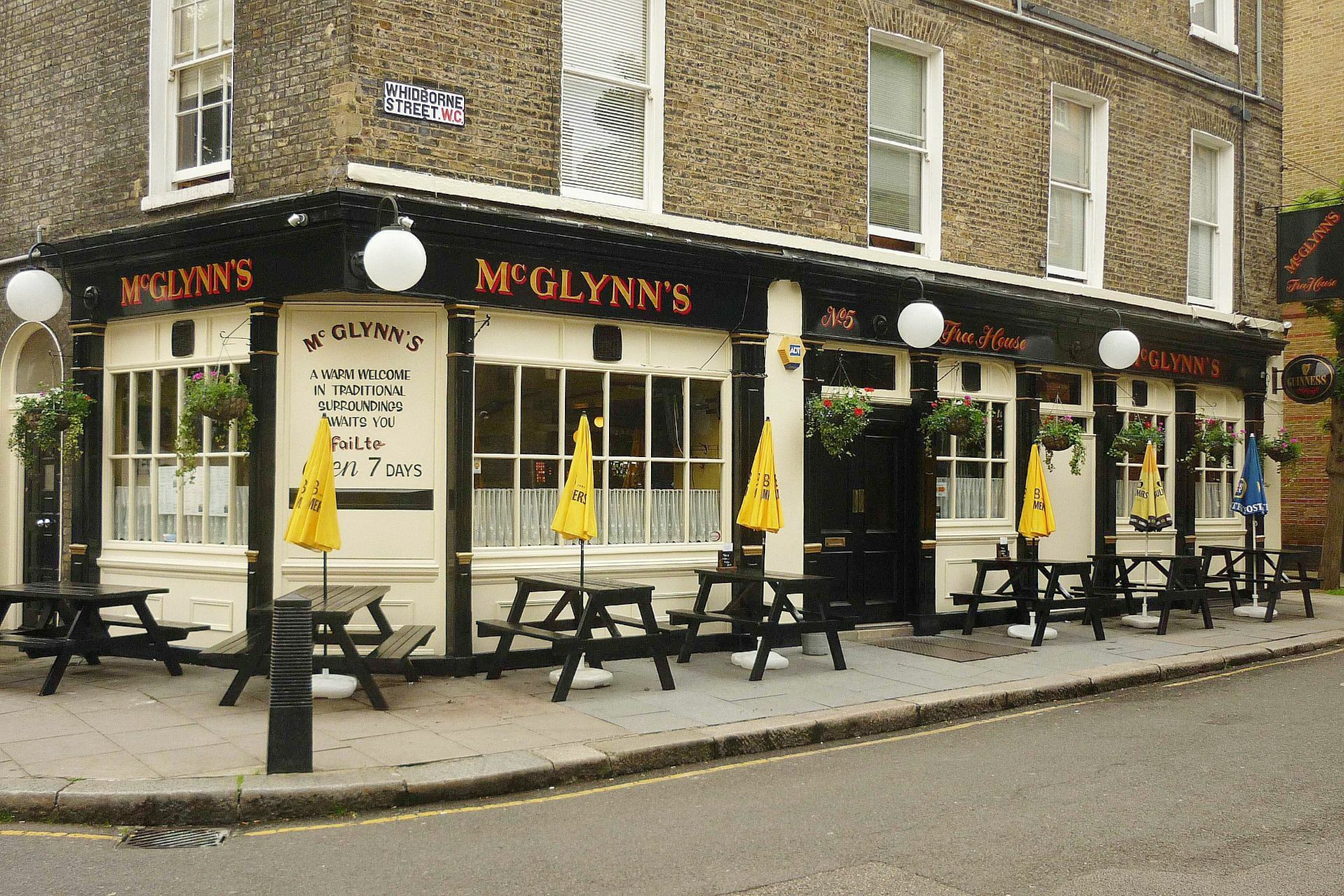 beloved-king’s-cross-pub-mcglynn’s-could-be-closing