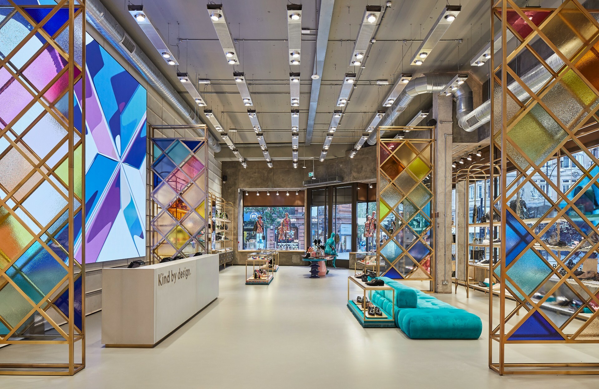first-look:-inside-kurt-geiger’s-massive,-dazzling-new-flagship-store-on-oxford-street
