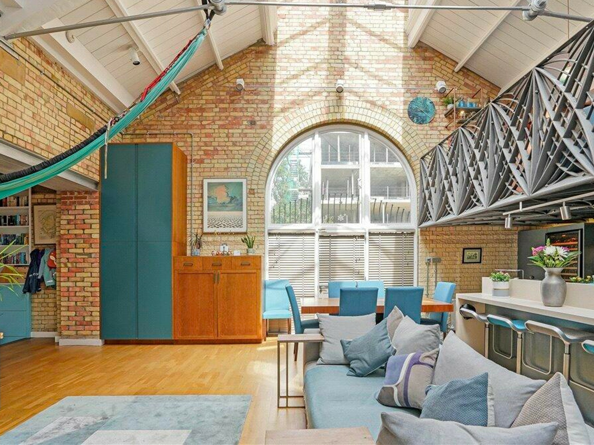 this-gorgeous-former-victorian-pump-house-in-east-london-is-for-sale