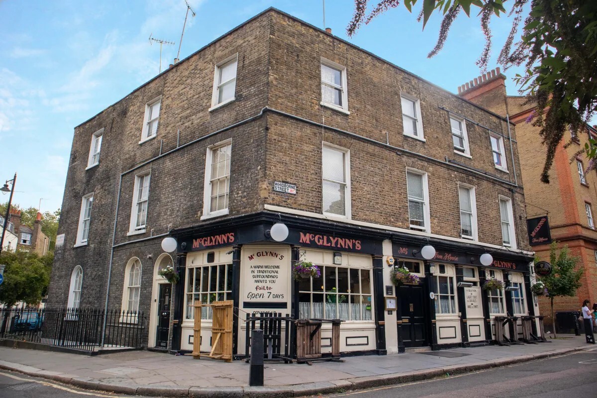 one-of-london’s-best-pubs-is-being-reopened-by-one-of-britain’s-greatest-artists