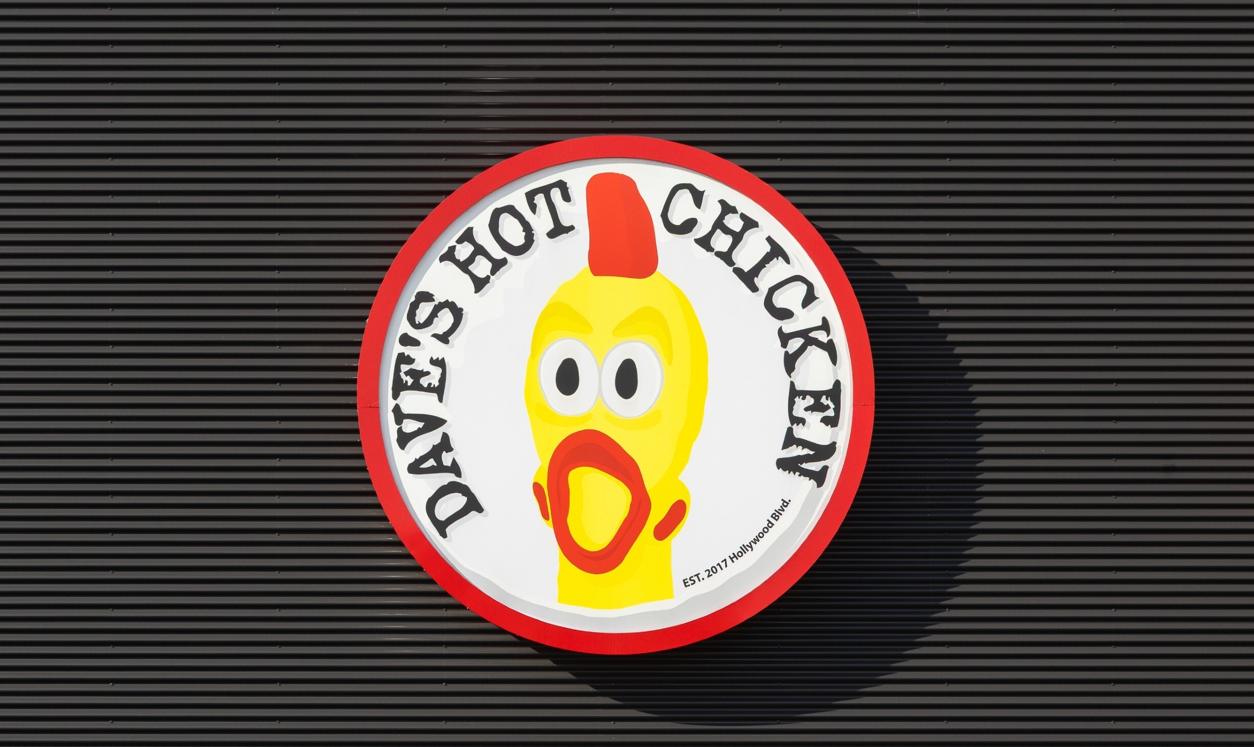 hyped-fast-food-chain-dave’s-hot-chicken-is-opening-a-new-restaurant-in-south-london