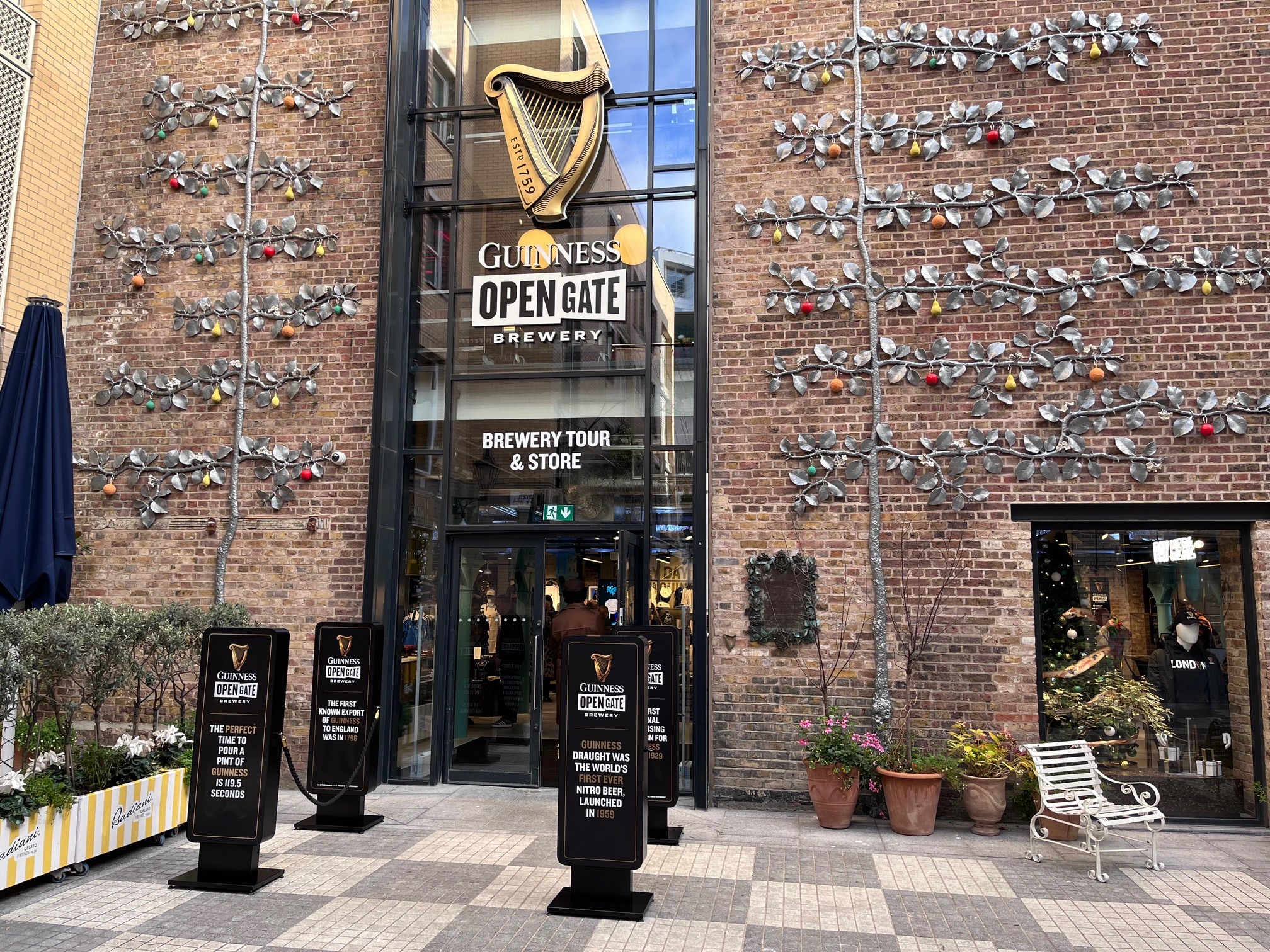 we-went-inside-london’s-new-guinness-brewery:-this-is-what-it’s-like