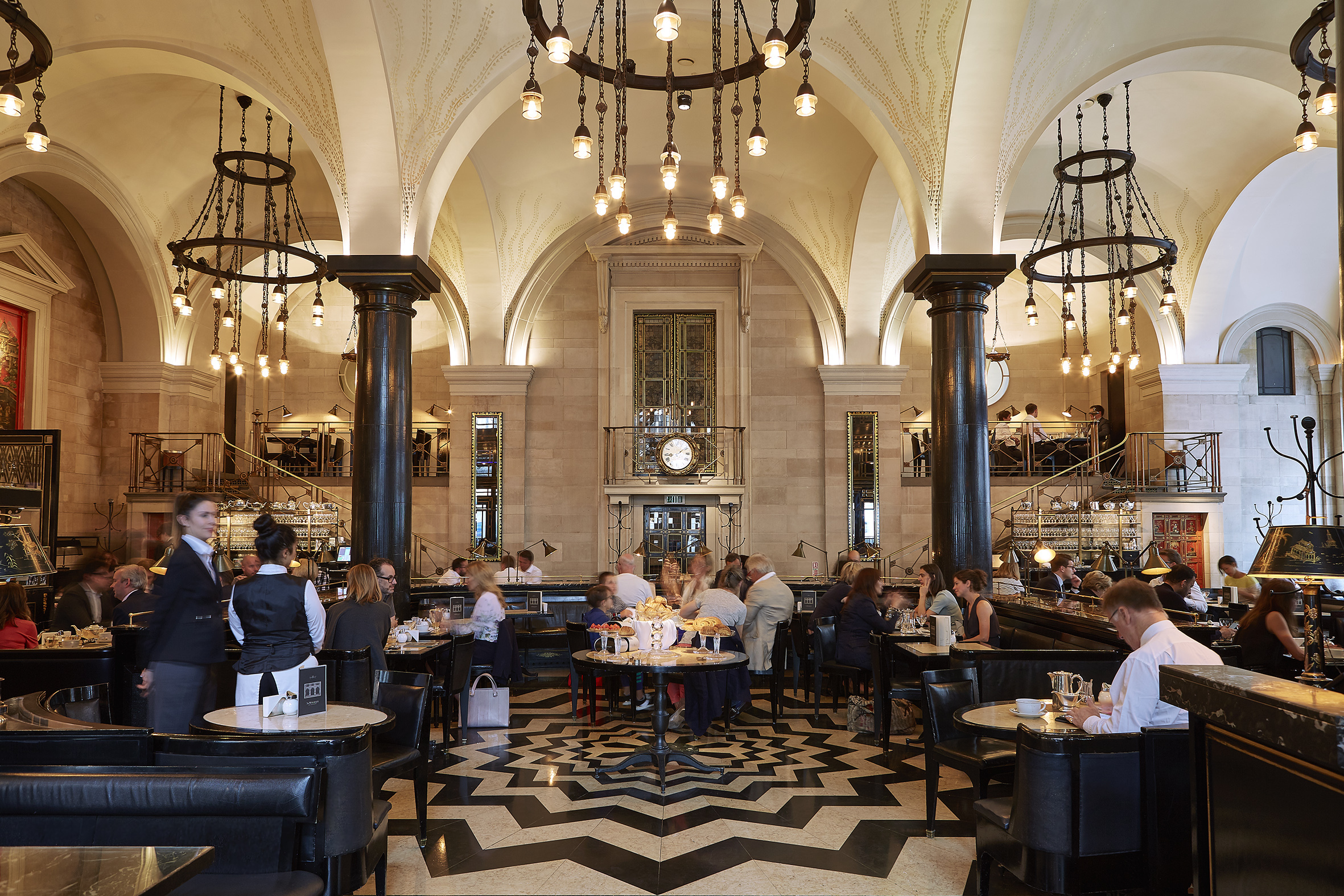 the-fun-art-deco-piccadilly-restaurant-that-serves-the-greatest-breakfast-in-london-right-now,-according-to-time-out
