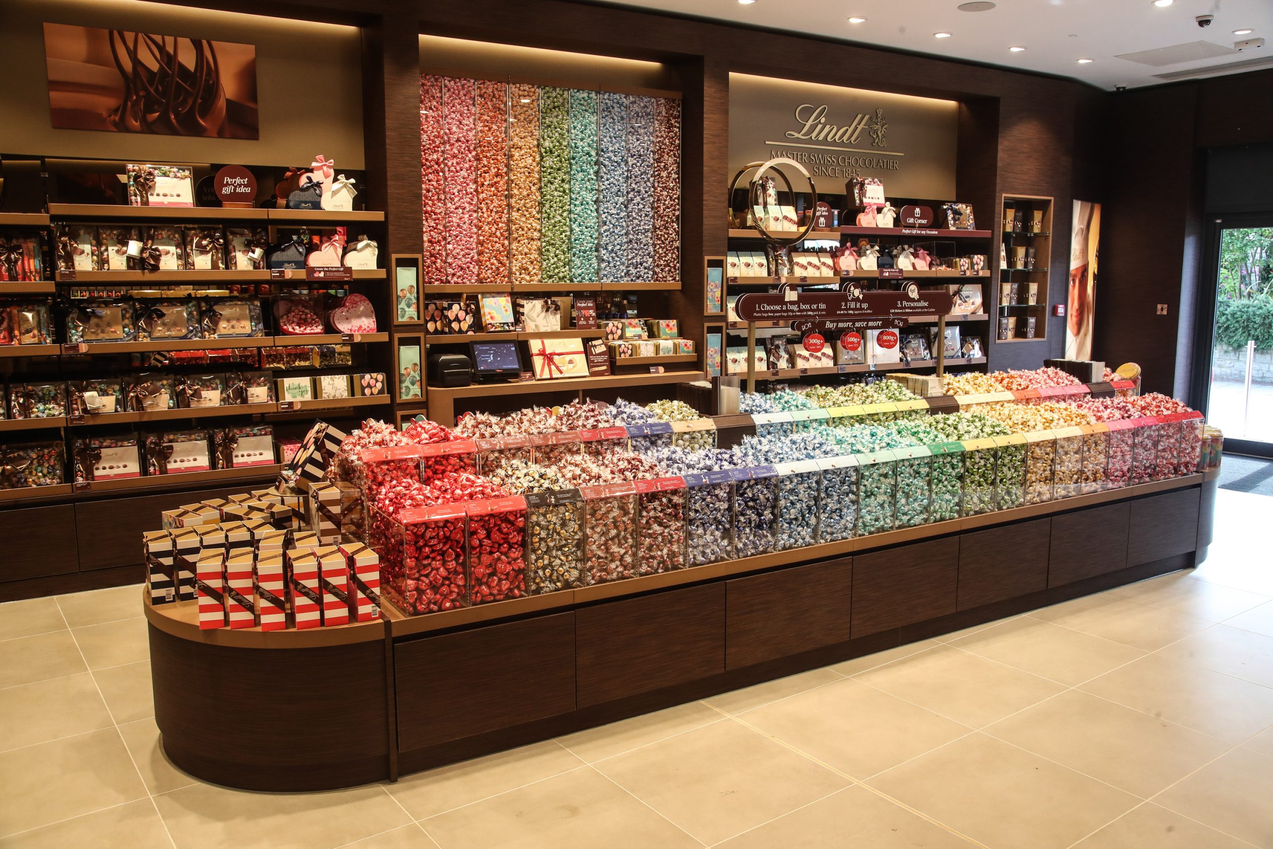 lindt-is-opening-a-luxurious-new-chocolate-shop-in-east-london-this-month