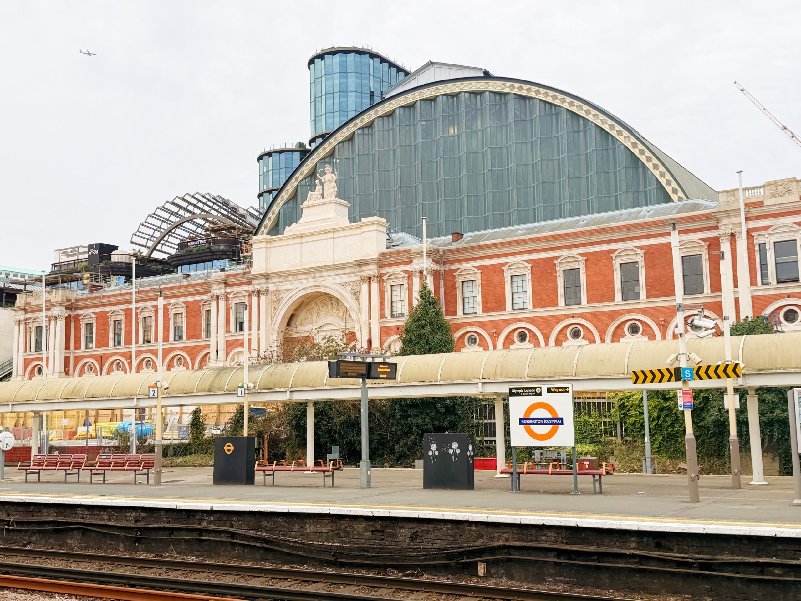 the-overground-is-getting-new-services-to-one-of-london’s-most-exciting-new-destinations