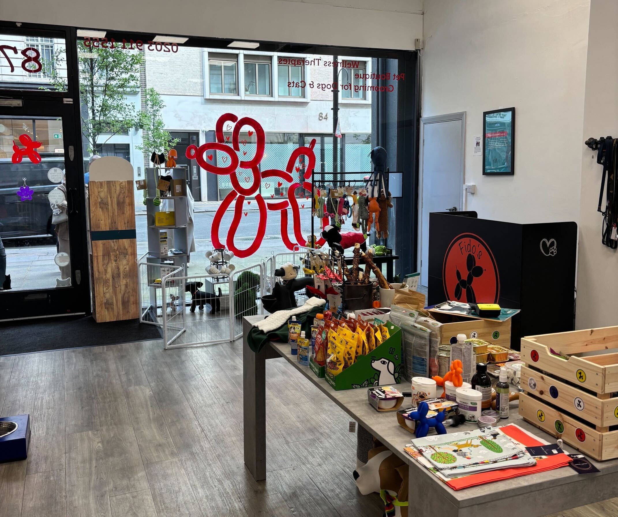 one-of-london’s-poshest-neighbourhoods-could-be-getting-a-new-hotel-for-dogs