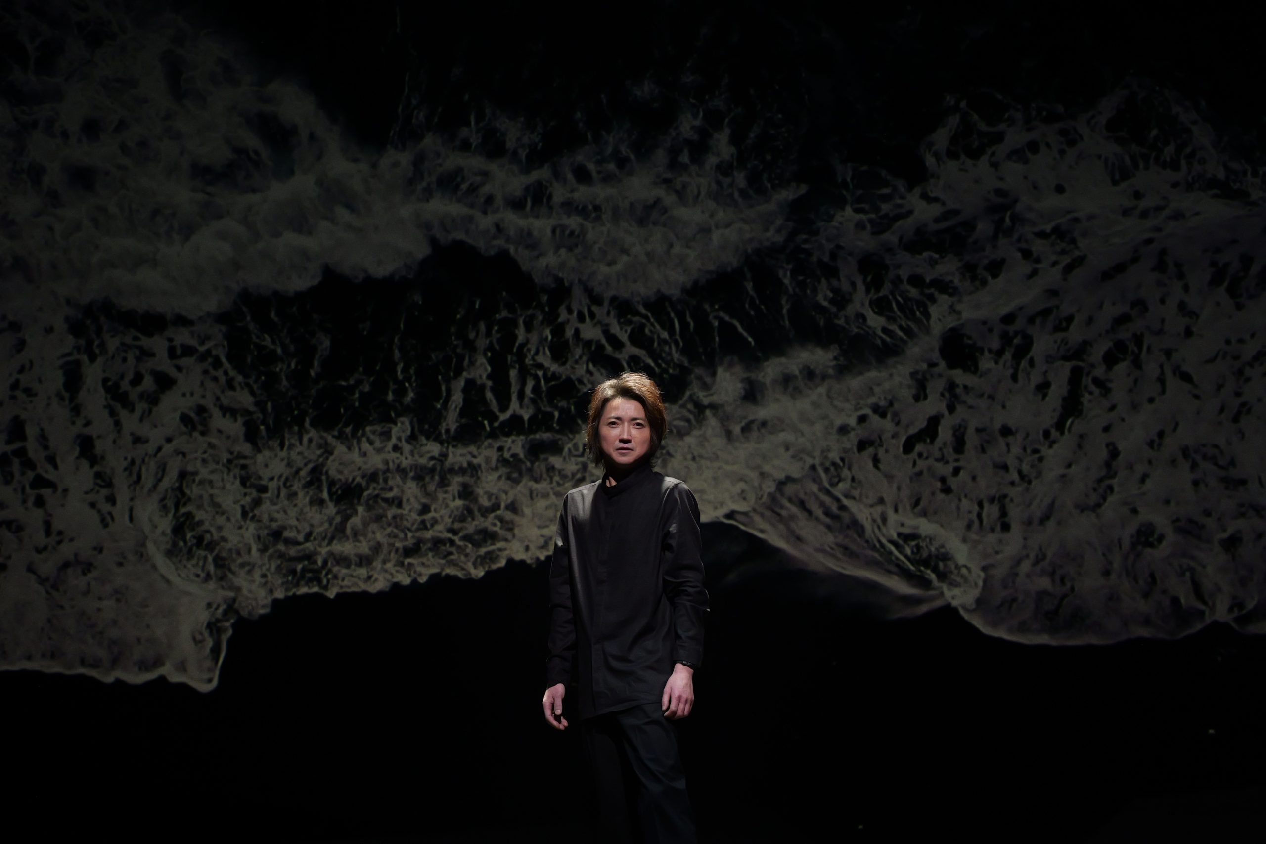 a-massive-murakami-adaptation-leads-the-barbican’s-autumn-theatre-season