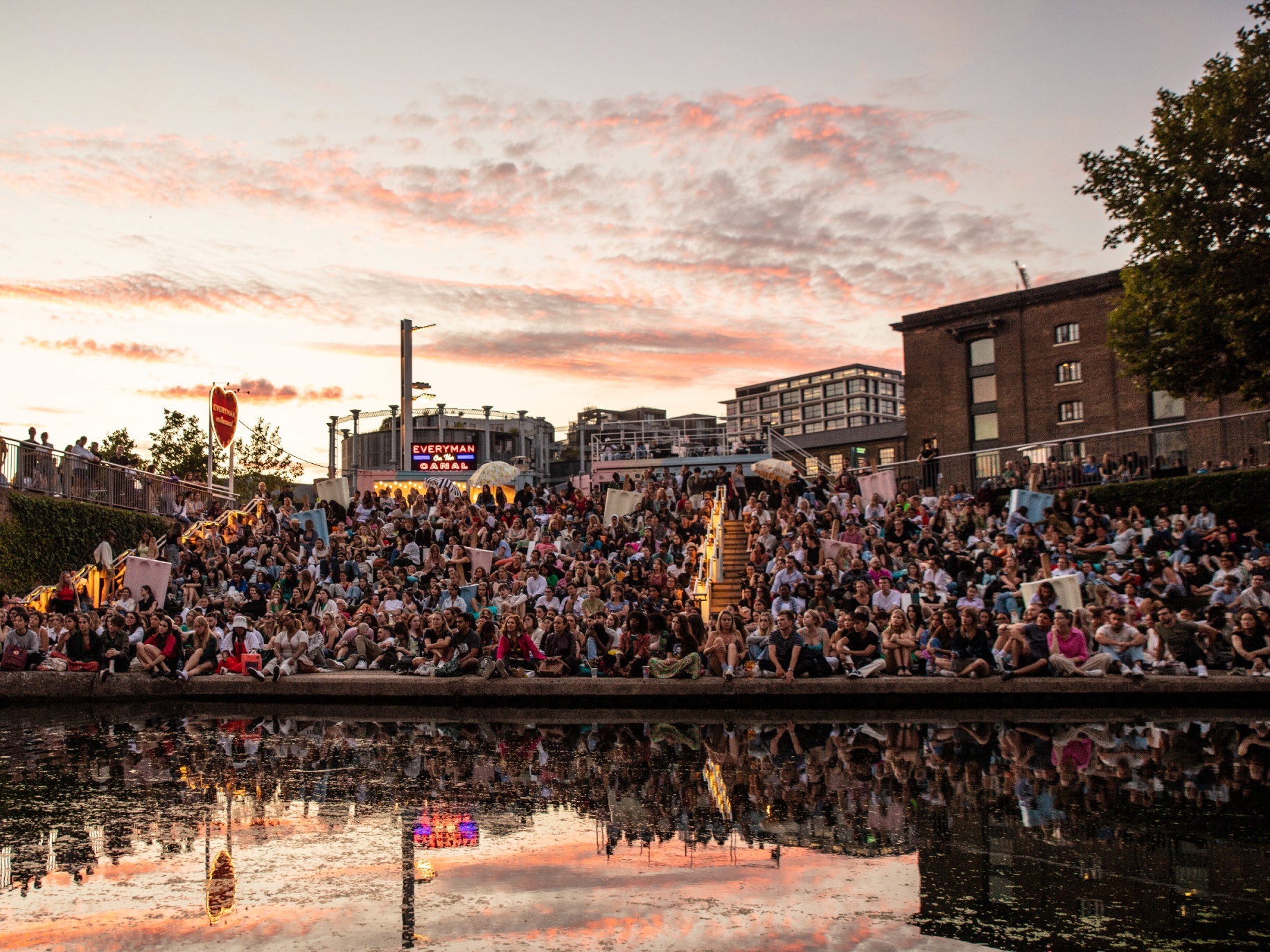 london’s-greatest-canal-side-cinema-is-returning-this-summer-–-and-it’s-completely-free