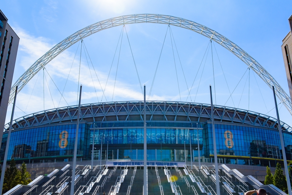 bag-policy-for-harry-styles-at-wembley-stadium:-full-list-of-banned-items-and-bag-drop-information