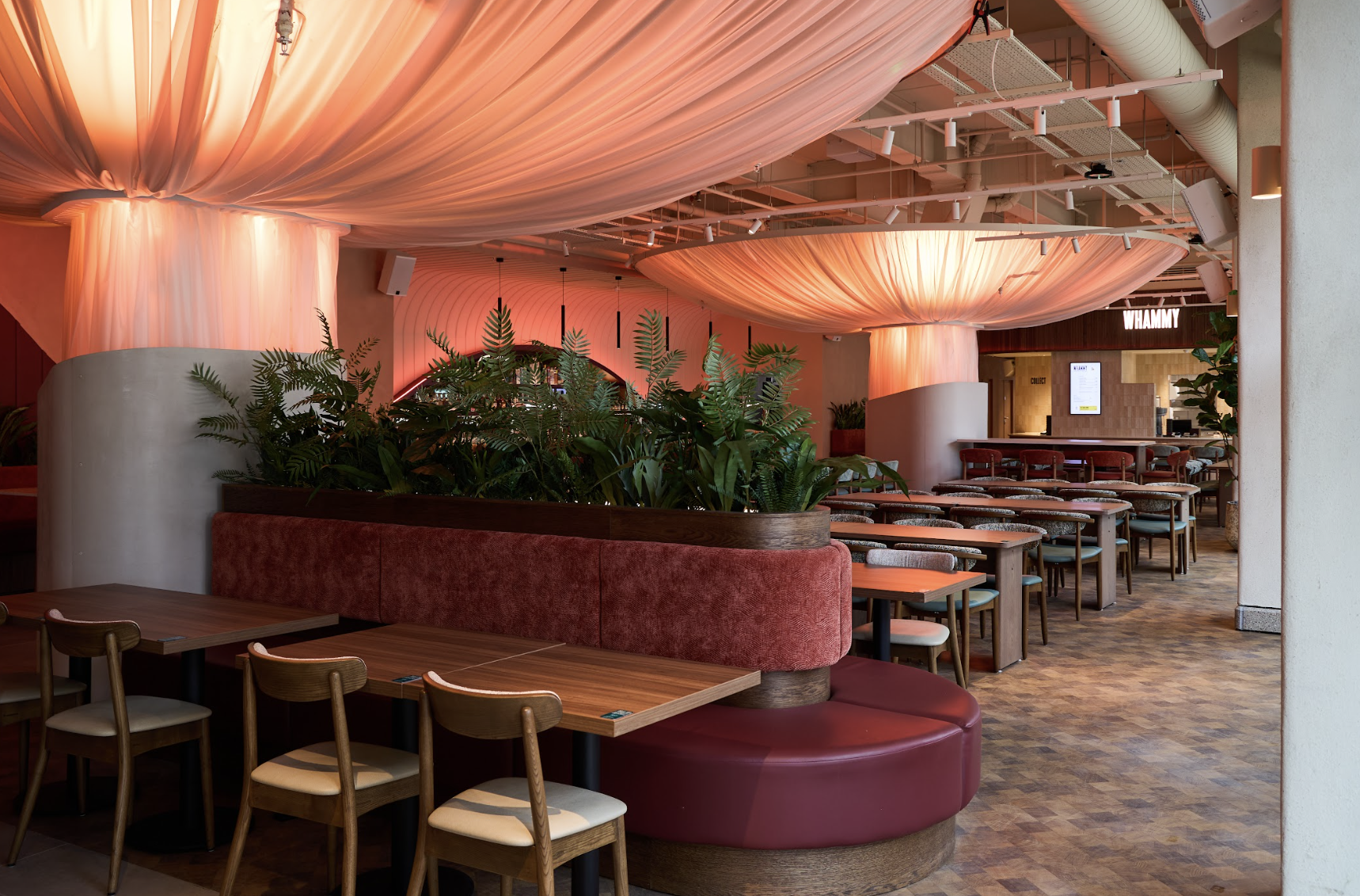 a-brand-new-rooftop-food-market-has-opened-on-top-of-one-of-west-london’s-mightiest-landmarks
