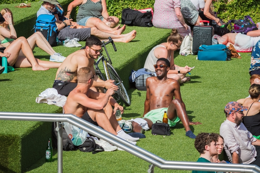 the-17-best-places-in-london-to-stay-cool-in-the-heatwave