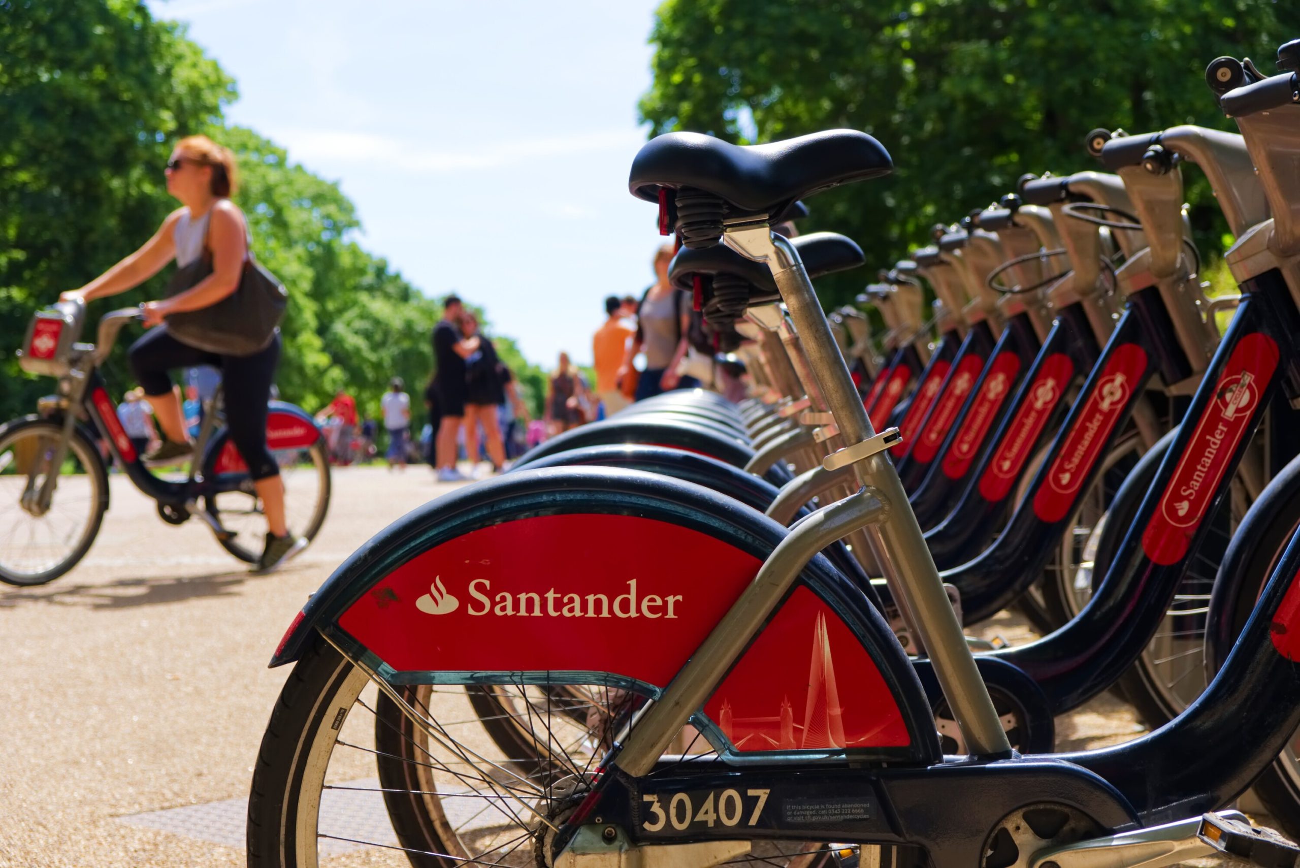 london’s-santander-cycles-are-free-to-use-every-sunday-this-month-–-here’s-how-to-get-free-bike-rides