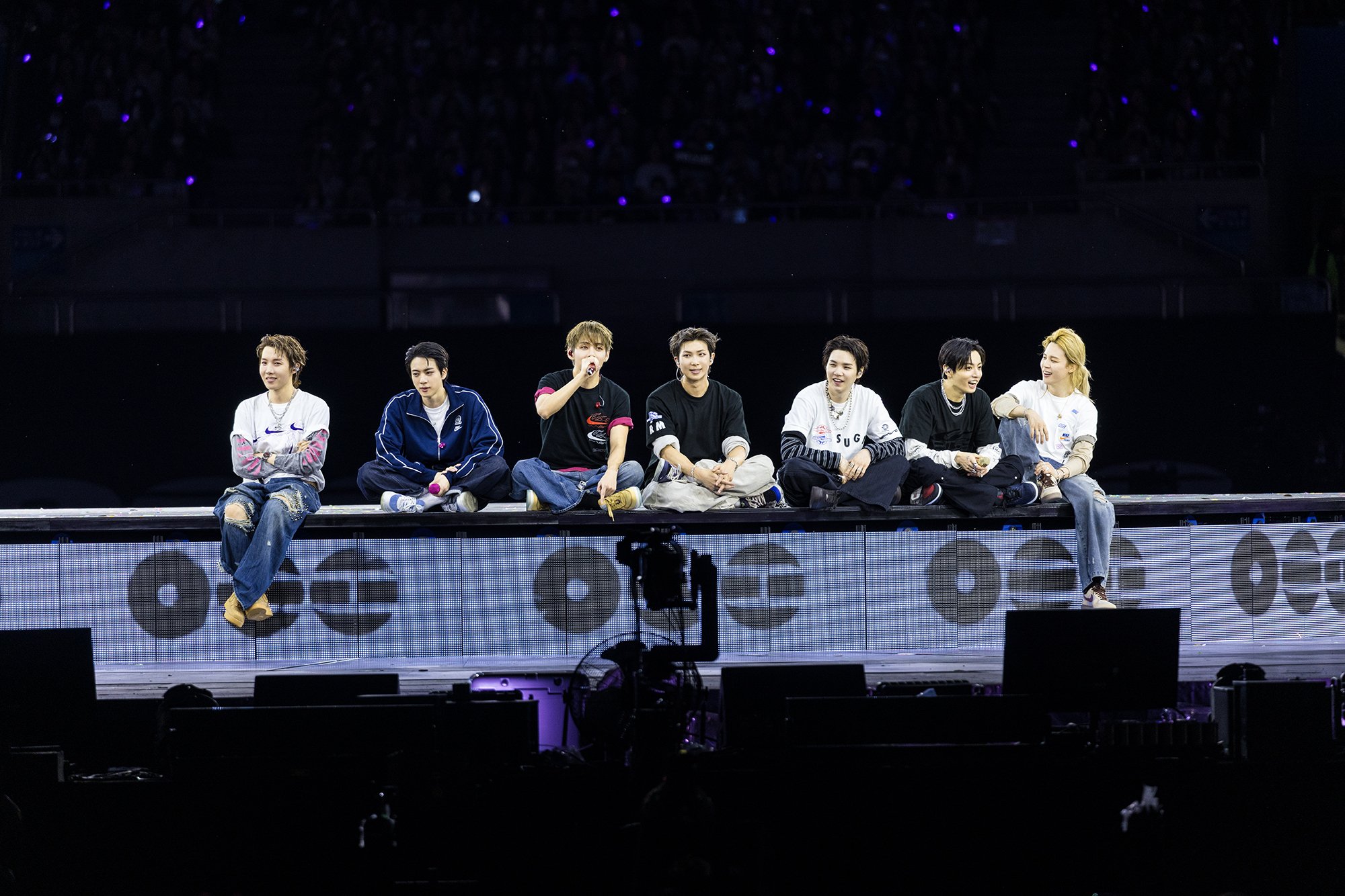 bts-at-london’s-tottenham-hotspur-stadium-2026:-start-time,-last-minute-tickets,-setlist-and-what-you-need-to-know