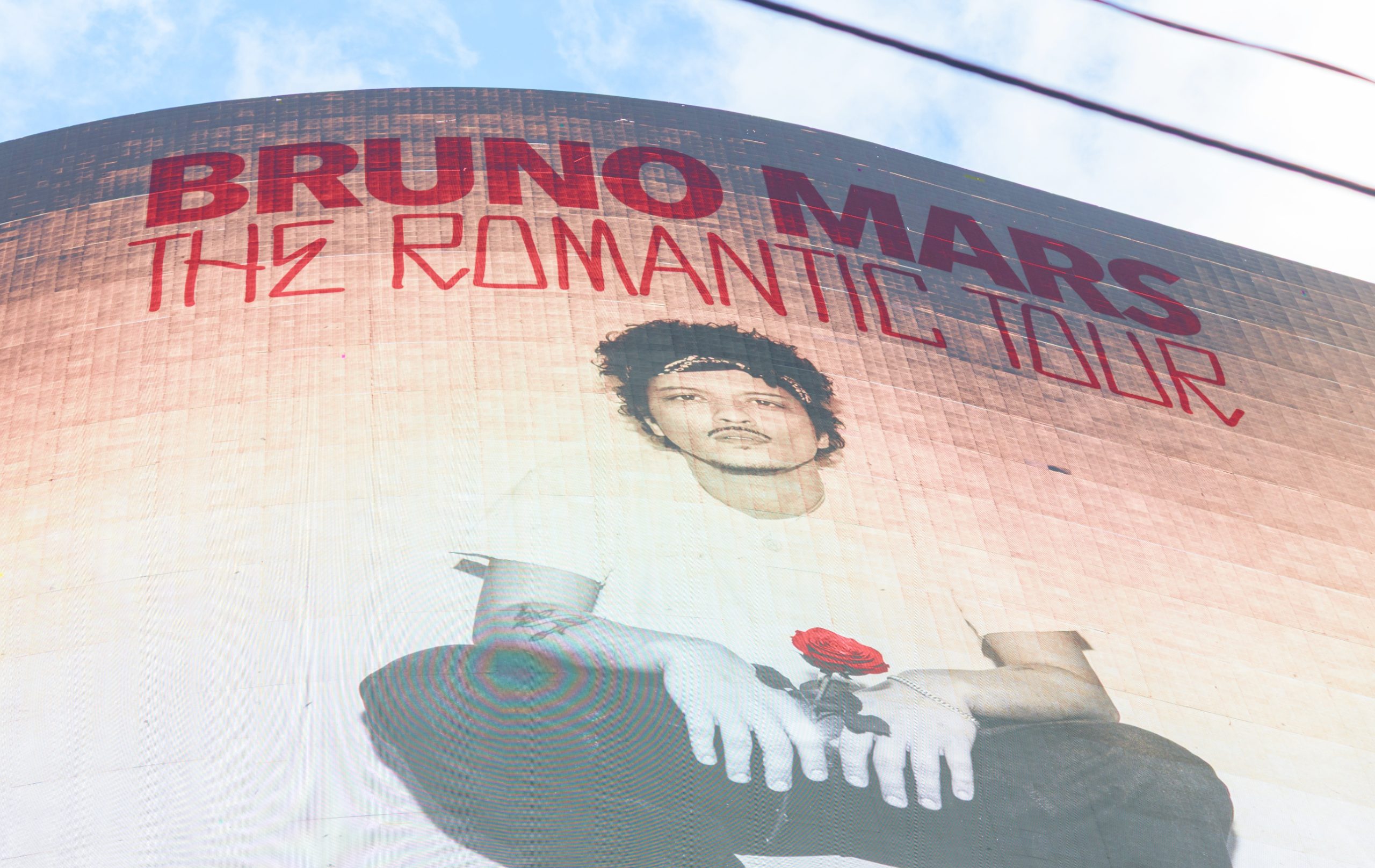 bruno-mars-merch-2026:-where-to-buy-official-merchandise-in-london,-including-prices