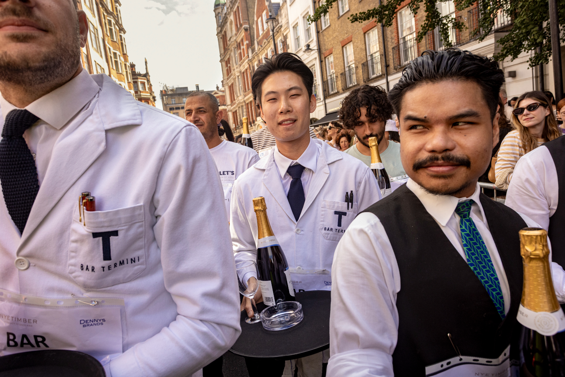 in-pictures:-chaotic-scenes-at-soho’s-2026-waiters’-race-and-village-fete