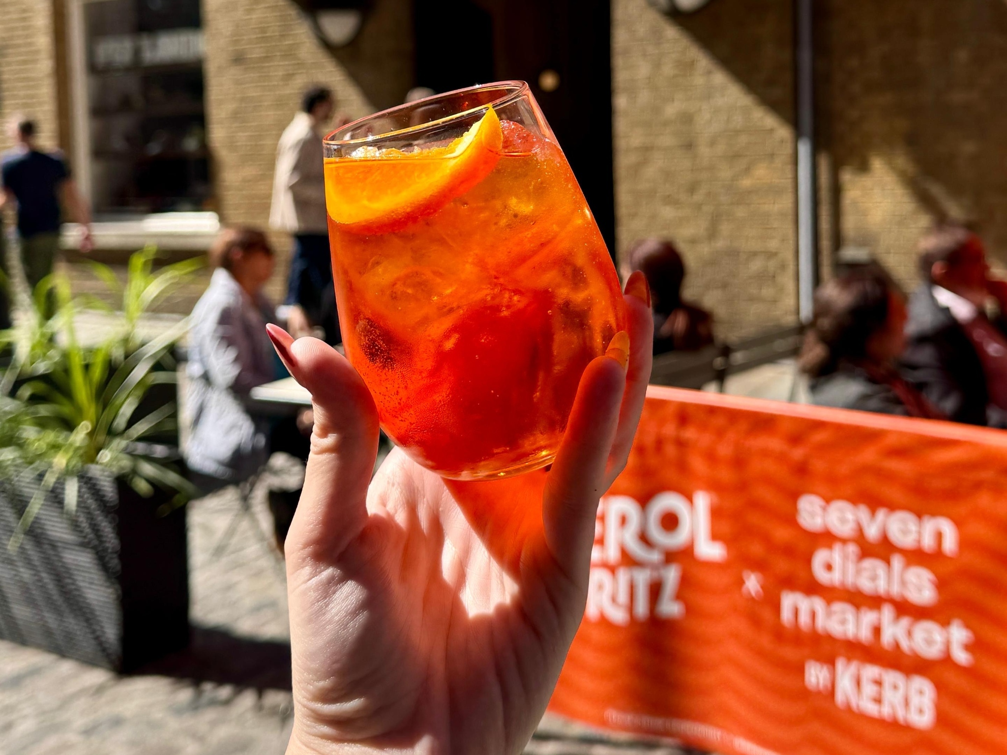 national-spritz-day-2026:-where-to-get-free-and-cheap-spritz-in-london-this-weekend